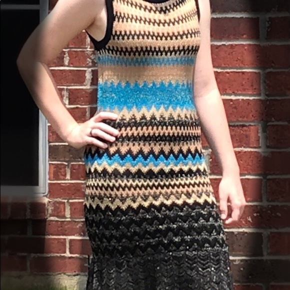 Cache Sweater Dress - Picture 2 of 8